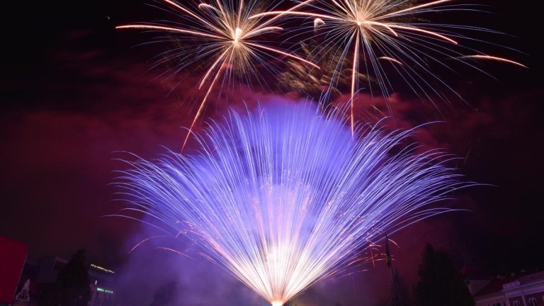 Executivul a ratificat modificările la ordonanța de urgență care a dezamăgit edilii, facilitând alocarea de fonduri pentru evenimente și spectacole.