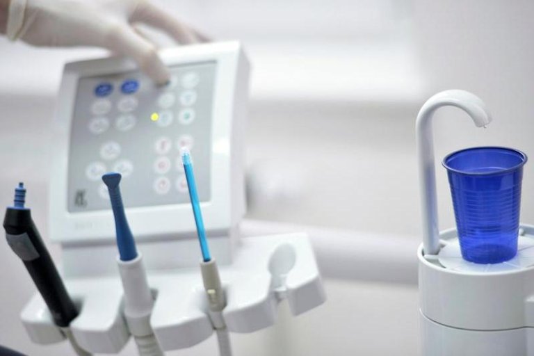 O copilă de 2 ani a murit într-un cabinet stomatologic din Sectorul 3 al Capitalei