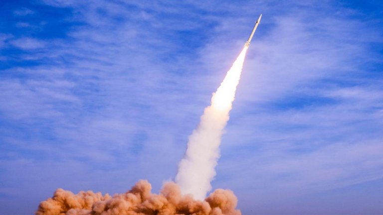 Ucraina comunică lovitura asupra Rusiei cu rachetele Flamingo fabricate local. În comparaţie cu Tomahawk-urile americane.