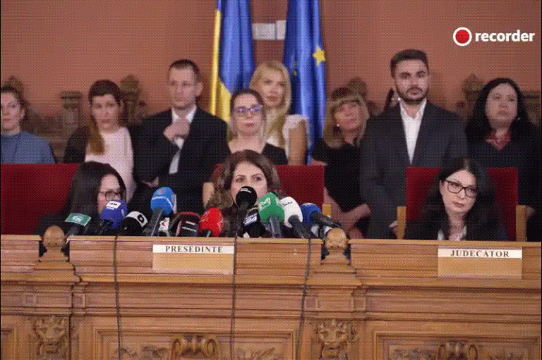 Controversa la Înalta Curte după o întâlnire convocată de Lia Savonea / Savonea: Completurile actuale nu vor fi desființate