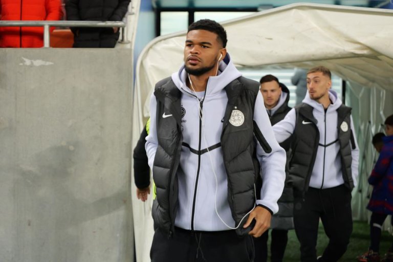 Decizie neașteptată! A încheiat colaborarea cu FCSB: „Este jucător liber, am ajuns la un acord”