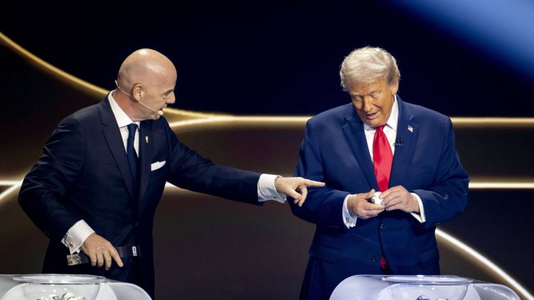 La gala FIFA, Gianni Infantino și-a scos telefonul în prezența lui Donald Trump. Ce s-a întâmplat ulterior?