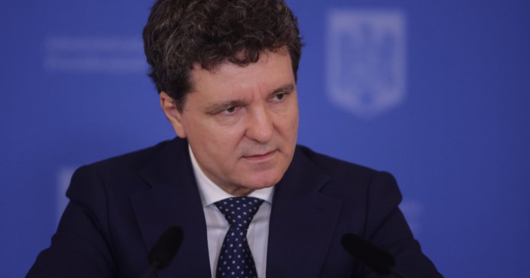 Nicușor Dan, în Le Monde, despre influența rusă asupra alegerilor: Greu de demonstrat; România nu dispune de o politică eficientă împotriva dezinformării