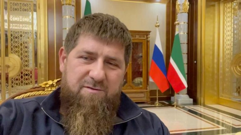 Volodimir Zelenski cere ca Ramzan Kadîrov să fie prins de SUA / Reacția liderului cecen