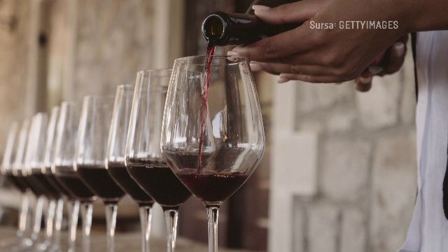 Guvernul sugera medici „cu responsabilități”. Bolojan propune muncă obligatorie în țară pentru proaspăt absolvenți.