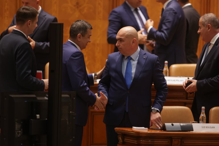 Bolojan, întrebat în legătură cu conversațiile cu Grindeanu referitoare la desființarea Coaliției: Nu am avut forță. Posibilă criză în viitorul apropiat / Punctul său de vedere despre ieșirea PSD
