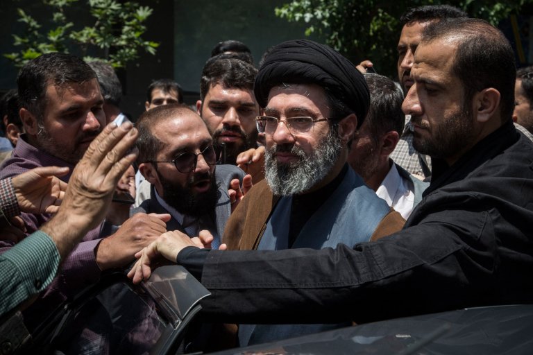 Noul lider suprem al Iranului, Mojtaba Khamenei, „suferă răni, probabil desfigurat”, conform informațiilor recente din SUA.