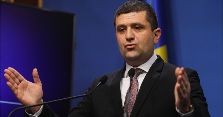 Radu Miruță, în urma afirmațiilor făcute de Traian Băsescu referitoare la pericolul unui atac din partea Iranului: „Am obținut în scris că avioanele...