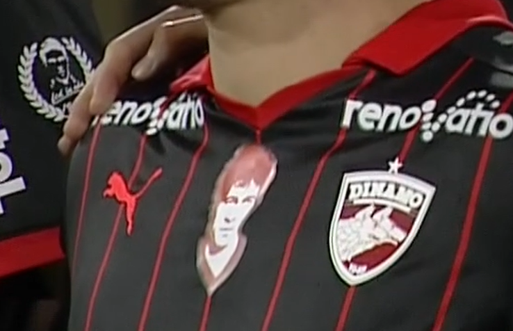 Omagiu adus lui Mircea Lucescu în Gruia: Dinamo își modifică echipamentele de joc