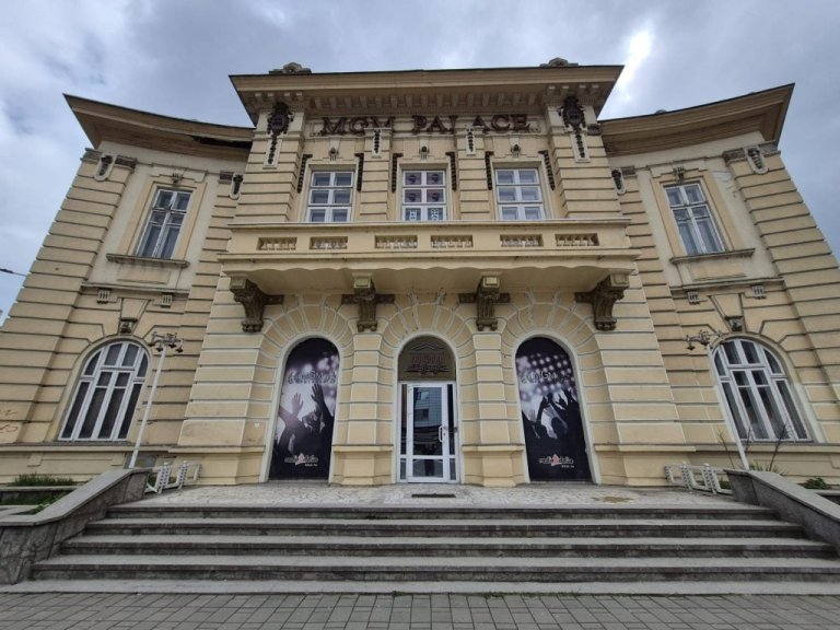 Povestea „Palatului Pescăriilor” din Tulcea: clubul de noapte de elită al starurilor din Capitală