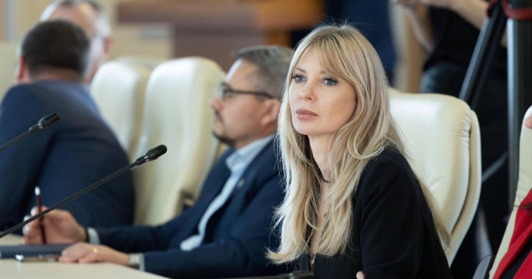 Senatoarea PSD Victoria Stoiciu a renunțat la partid: „Nu voi sprijini niciodată normalizarea fascismului”
