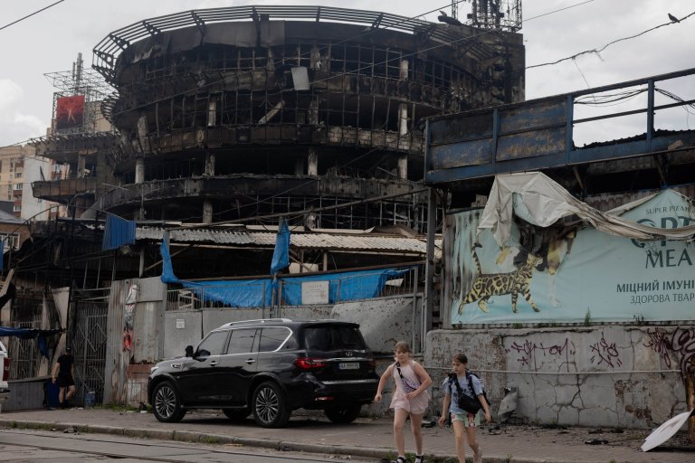 „Atacuri sistematice: Rusia avertizează în mod direct Kievul după al treilea atac cu Oreșnik și solicită străinilor și diplomaților să părăsească națiunea”