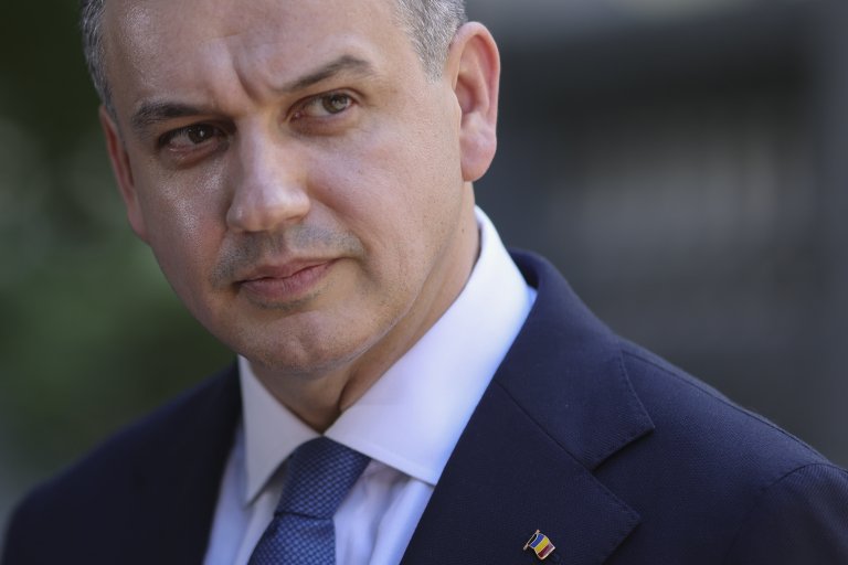 Eugen Tomac, o nouă sesiune de discuții pentru susținerea Executivului. Formațiunea exclusă de la negocieri.